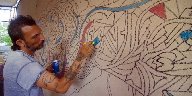 Tablolarını Çöpe Atan Ressam Fırçasıyla Ovacık’ı Süsledi