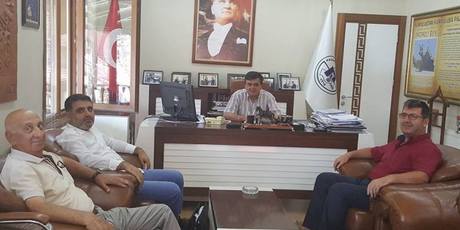 Başkan Yalçın, Sakarya Gazetesi’nin Sahibiyle Bir Araya Geldi