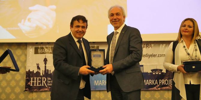 Kütahya Belediyesine ’Marka Belediye’ Ödülü
