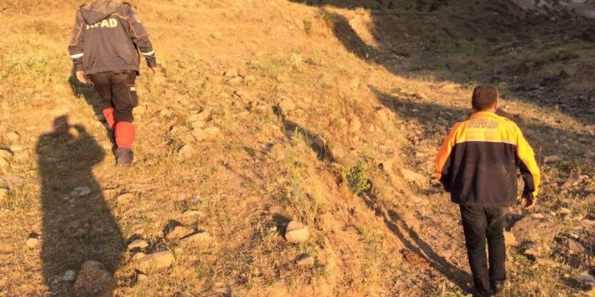 Kars’ta Kaybolan Engelli Kız Çocuğunu Afad Buldu