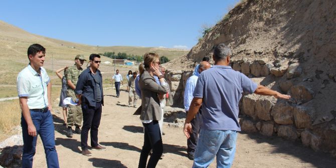 Ayanis Kalesi’nde Kazı Çalışmaları Başlatıldı