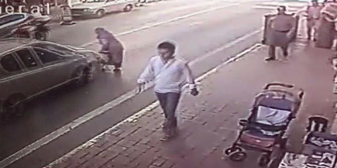 Yaşlı Kadına Otomobil Çarptı