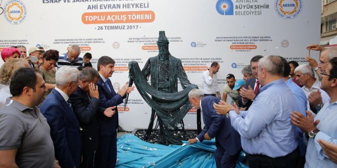 Ahi Evran Sanat Galerisi Ve Heykeli Törenle Açıldı