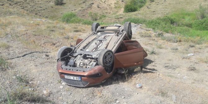 Aşkale’de Trafik Kazası: 5 Yaralı