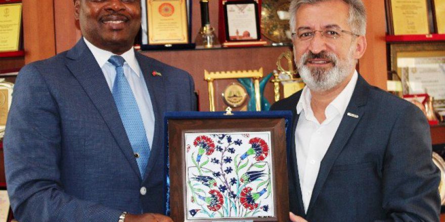Ruanda Büyükelçisi Nkurunziza, Müsiad Konya Şubesi’ni Ziyaret Etti