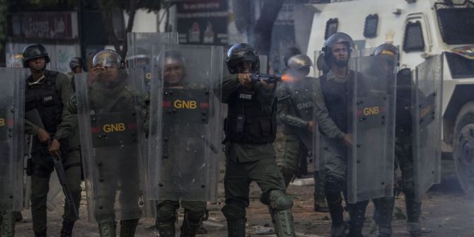 Venezuela’da Maduro Karşıtı Gösteriler Sürüyor