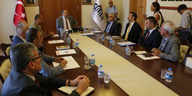 Malatya Valisi Kaban: “Kuru Kayısı Rekoltesinde Ciddi Bir Kayıp Var, Fiyatlar Önümüzdeki Günlerde Artacak”