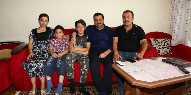 Başkan Ak’tan Vatandaşlara Çat Kapı Ziyaret