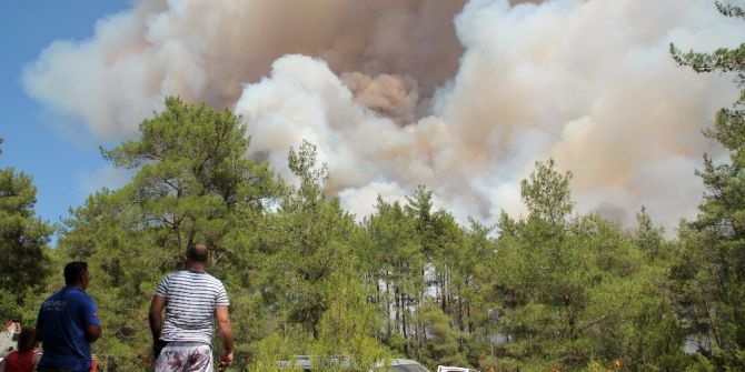 Marmaris’te Orman Yangını: Kontrol Altına Alınamıyor