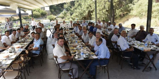 Çerçi Muhtarların Sorunlarını Dinledi