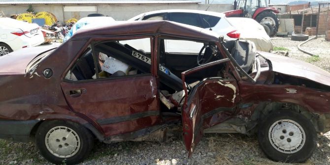 Alaşehir’de Trafik Kazası: 1 Ölü, 4 Yaralı