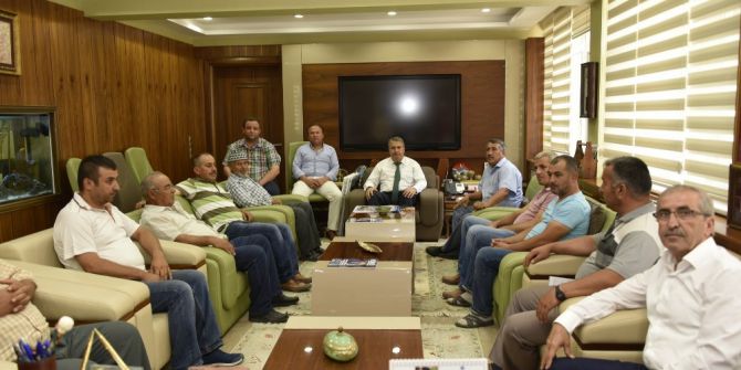 Başkan Çerçi Ağaç Gerginliğinin Ardından Mahalle Sakinlerini Ağırladı