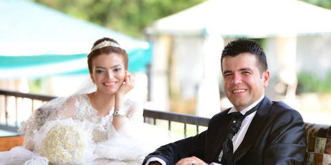 Çocuğunun Gözünün Önünde Eşini Öldürüp İntihar Etti