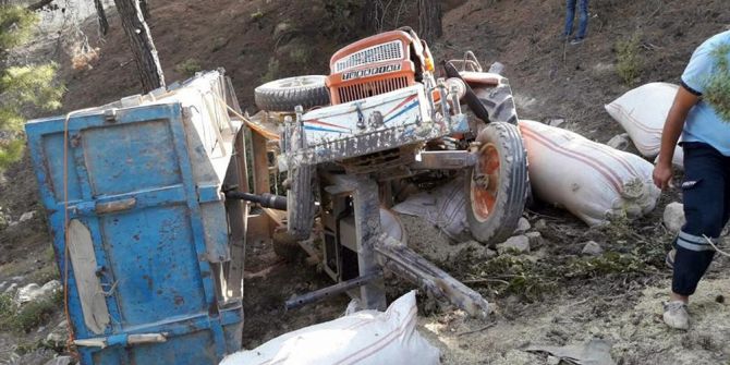 Gülnar’da Traktör Uçuruma Yuvarlandı: 1 Yaralı