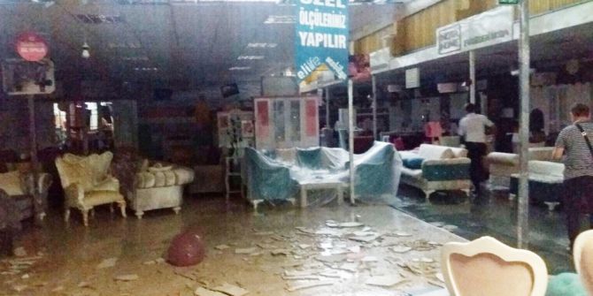 Bit Pazarındaki Beyaz Eşyalar Sular Altında Kaldı