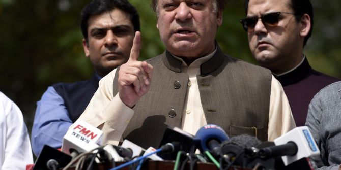 Pakistan Başbakanı Navaz Şerif Görevden Alındı