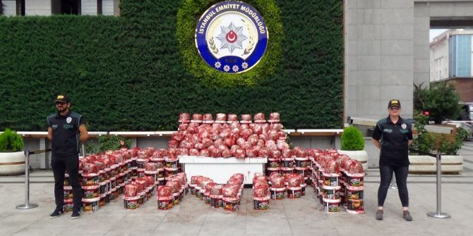 Ketçap Kovalarında Yarım Ton Esrar Sevkiyatı