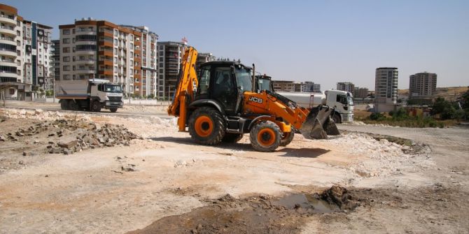 Karaköprü’de Yollar Revize Ediliyor