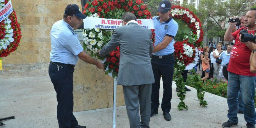 Kurtdereli Güreşleri Kortej Yürüyüşü İle Başladı