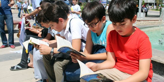 Elazığ’da Zamansız Ve Mekansız Kitap Okuma Etkinliği