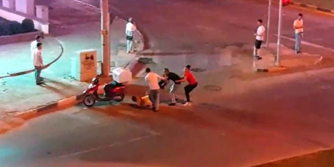 Tekme Tokat Yol Verme Kavgası