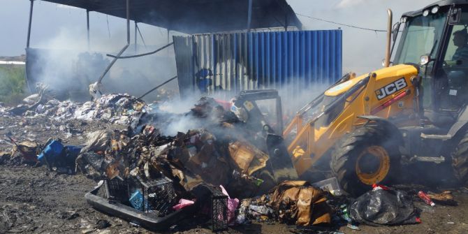 Aydın’da Geri Dönüşüm Fabrikası Kül Oldu