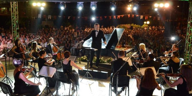 İdil Biret, 29 Temmuz’da Kuşadalılarla Buluşacak