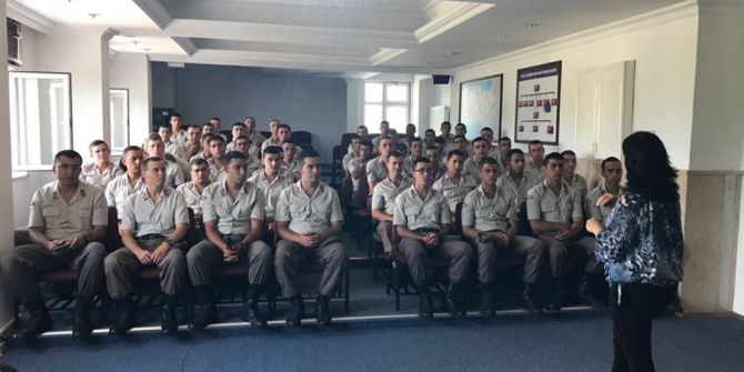 Erlere Madde Bağımlılığı Eğitimi