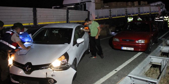 Kütahya’da Zincirleme Trafik Kazası: 1 Ölü, 4 Yaralı