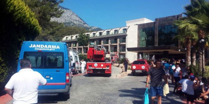 Antalya’da Otel Yangını