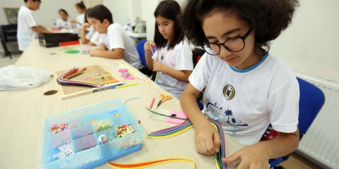 Yenimahalleli Miniklerden Kağıttan Sanat