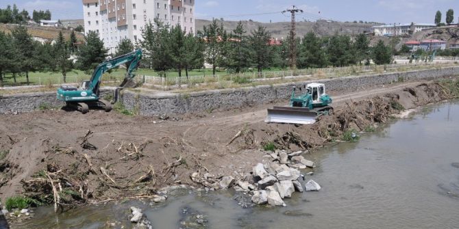 Kars Çayı Islah Çalışmaları Kaldığı Yerden Ediliyor
