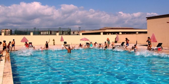 İskenderun’da Yüzme Kurslarına Yoğun İlgi