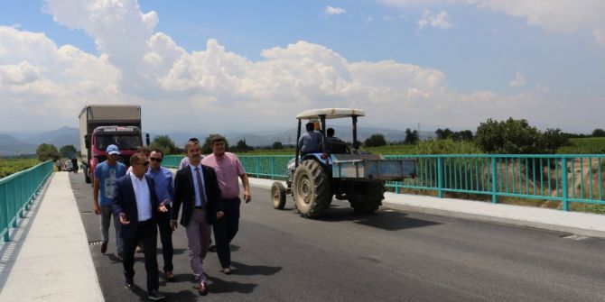 Manisa’da Bir Dur-geç Köprüsü Daha Tarih Oldu