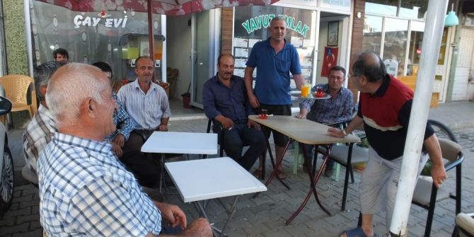 Bu Kahvehanede Çay, Ayran Ve Limonata 50 Kuruş