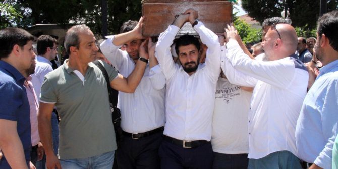 Yenişafak Gazetesi İnternet Yazı İşleri Müdürü, 7 Yaşındaki Kızını Uğurladı