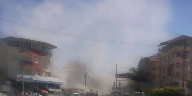 Doğalgaz Borusu Patladı Faciadan Dönüldü