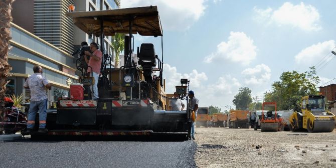 Muratpaşa Belediyesi’nden Kızıltoprak’a Sıfır Asfalt