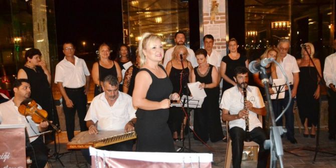 Frankfurt’ta Yaşayan Gurbetçilerden Konser