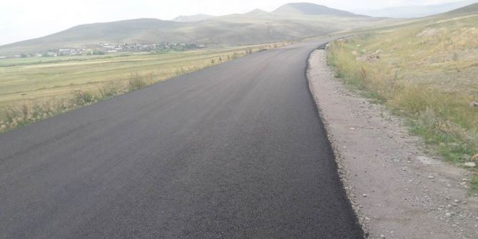 Selim Köy Yolları Sıcak Asfalt Oluyor