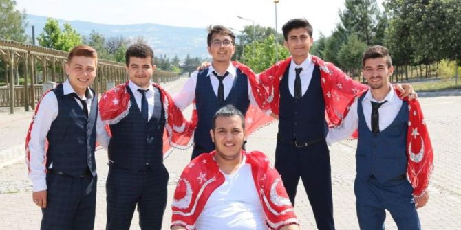 Felç Geçiren Genç Askere Gidememenin Üzüntüsünü Yaşıyor