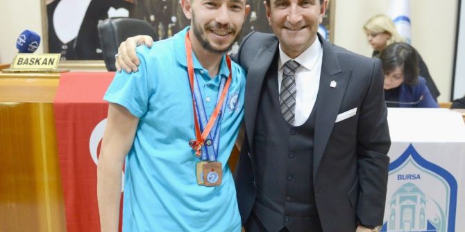 Bursalı Atlet Olimpiyatlarda Bronz Madalya Kazandı