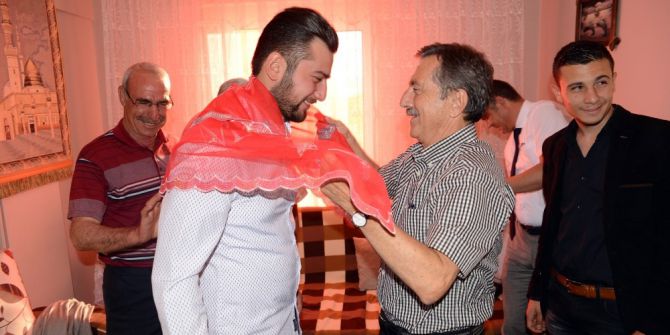 Başkan Ataç’tan Kınalı Kuzulara Ziyaret