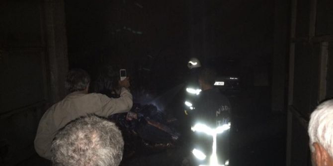 Kaynak Kıvılcımı Ambar Yaktı