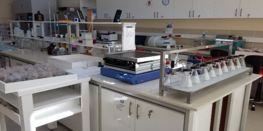 Amasya’da Toprak Analiz Laboratuvarı Hizmette