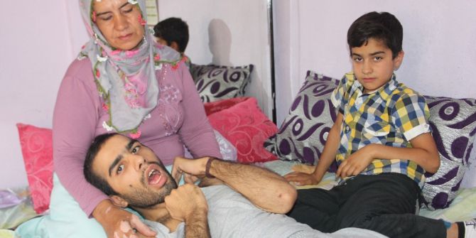 Yatalak Oğlu İçin Hayırseverlere Seslendi