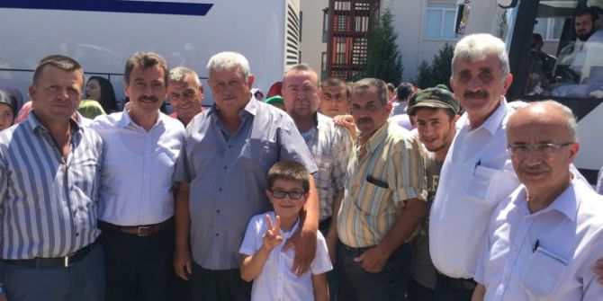 Bursalı Hacılar Dualarla Uğurlandı