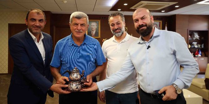 Başkan Karaosmanoğlu: “Tarih, Demokrasi Nöbetlerini Yazacak”