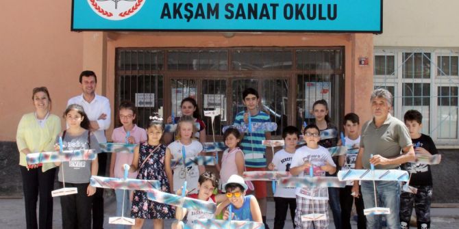 Model Uçak Kursu Yoğun İlgi Gördü