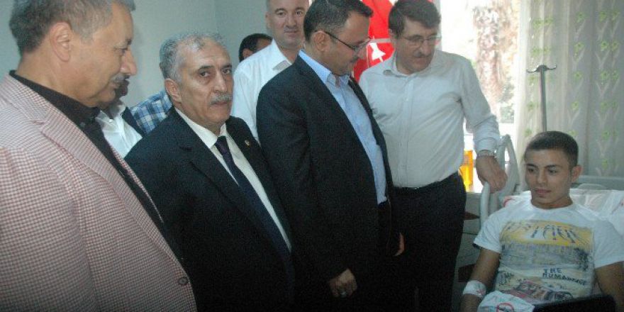 Milletvekillerinden Demokrasi Gazisine Ziyaret